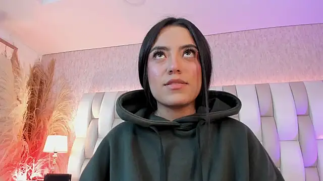 Rebeca jones online show from 02/13/26, 12:16