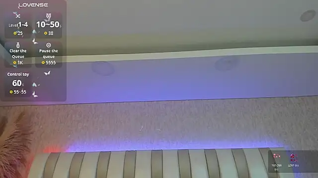 Snapshot of Rebeca_jones chatting on 05/14/26, 12:13 Rebeca jones online show from 05/14/26, 12:13
