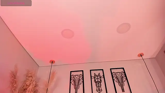 Snapshot of Rebeca_jones chatting on 09/19/25, 12:09 Rebeca jones online show from 09/19/25, 12:09