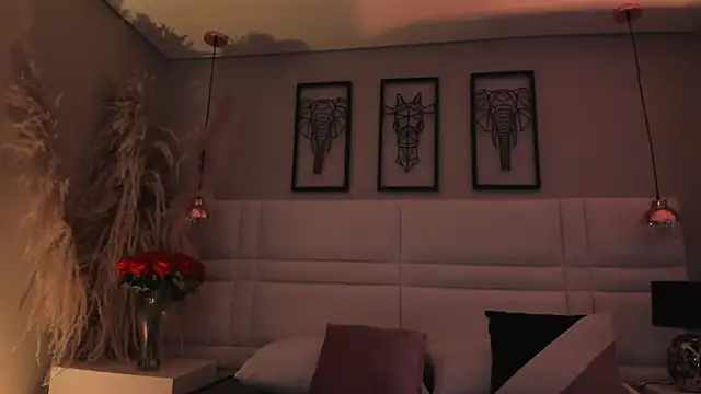 Snapshot of Rebeca_jones chatting on 10/11/25, 01:23 Rebeca jones online show from 10/11/25, 01:23