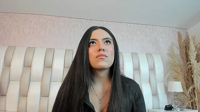 Rebeca jones online show from 02/09/26, 12:36