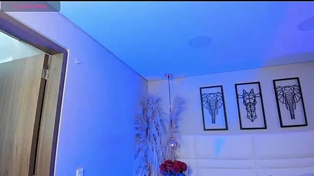 Snapshot of Rebeca_jones chatting on 10/22/25, 12:26 Rebeca jones online show from 10/22/25, 12:26