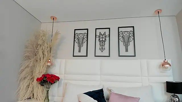 Snapshot of Rebeca_jones chatting on 10/25/25, 12:17 Rebeca jones online show from 10/25/25, 12:17