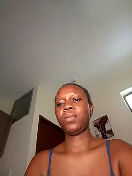 Snapshot of SexyyCinderella chatting on 09/15/25, 09:21 SexyyCinderella online show from 09/15/25, 09:21