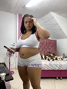 Snapshot of Rossestoner chatting on 01/15/26, 04:16 Rossestoner online show from 01/15/26, 04:16