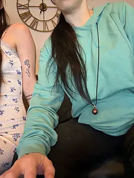 Mia G0ld online show from 02/14/26, 05:57