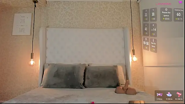 Snapshot of Ashleyy_piink chatting on 04/30/26, 08:57 Ashleyy piink online show from 04/30/26, 08:57