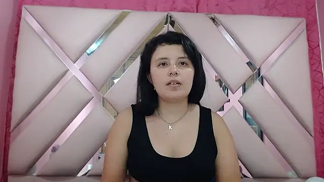 nathaly low1 online show from 11/04/25, 02:59