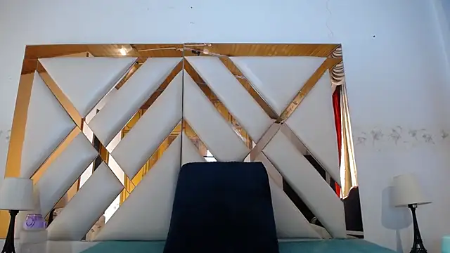 Snapshot of nathaly_low1 chatting on 03/05/26, 12:46 nathaly low1 online show from 03/05/26, 12:46