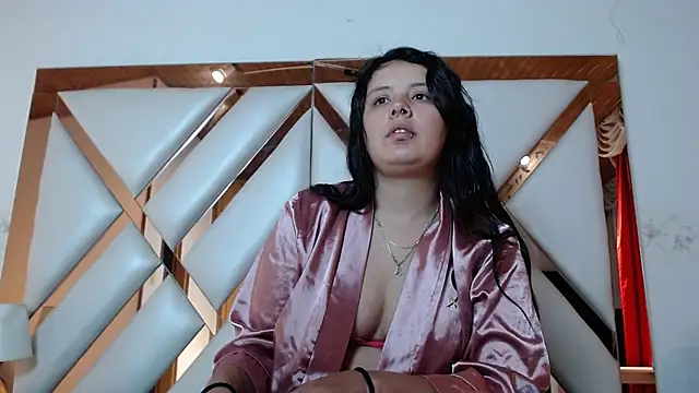 nathaly low1 online show from 02/09/26, 12:47