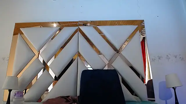 Snapshot of nathaly_low1 chatting on 03/04/26, 12:57 nathaly low1 online show from 03/04/26, 12:57