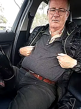 stiffandlubedxh online show from 03/27/26, 02:42