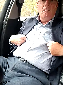 stiffandlubedxh online show from 01/13/26, 09:08