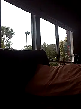 Snapshot of stiffandlubed@xh chatting on 11/03/25, 05:01 stiffandlubedxh online show from 11/03/25, 05:01