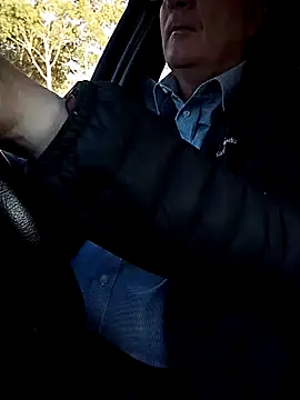 stiffandlubedxh online show from 02/02/26, 08:19