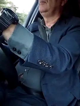 stiffandlubedxh online show from 02/16/26, 08:07