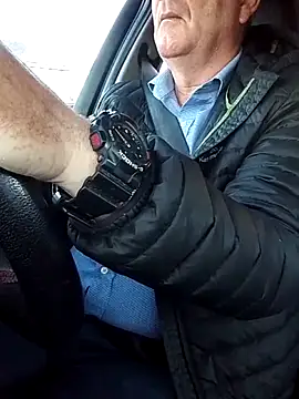 stiffandlubedxh online show from 02/01/26, 08:18