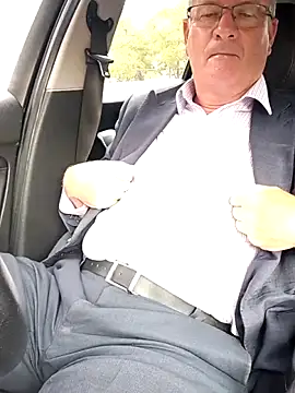 stiffandlubedxh online show from 01/07/26, 08:58