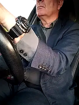 stiffandlubedxh online show from 03/29/26, 08:43