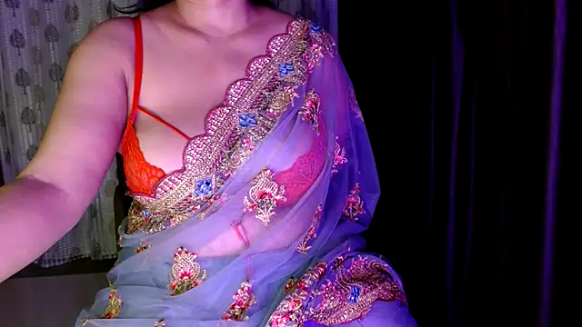 janifer001 online show from 11/23/25, 09:25