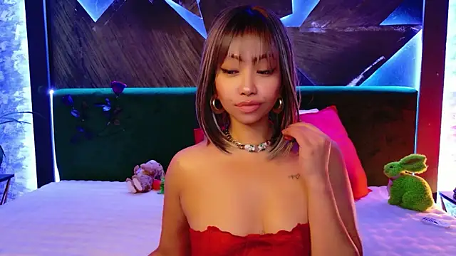 ElyaQuinn online show from 04/01/26, 01:41