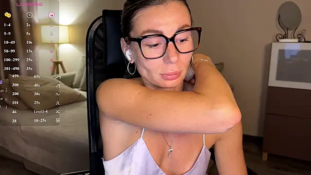 DannaEvan online show from 07/07/26, 06:00