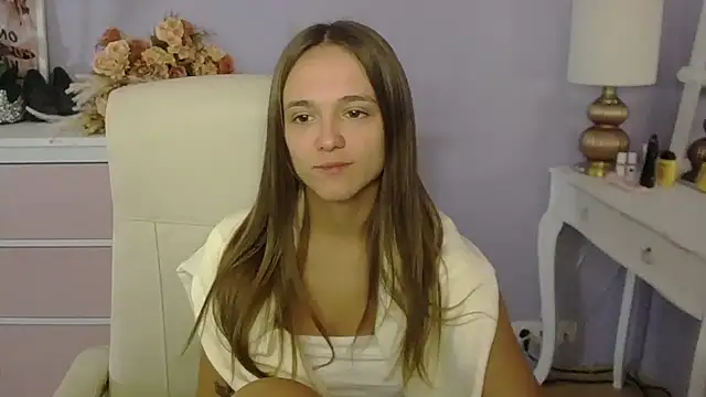 Snapshot of dirtyxEmily chatting on 11/16/25, 02:44 dirtyxEmily online show from 11/16/25, 02:44