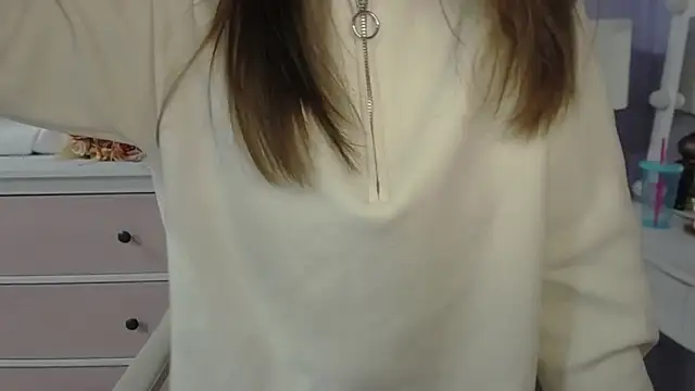 Snapshot of dirtyxEmily chatting on 02/09/26, 07:39 dirtyxEmily online show from 02/09/26, 07:39