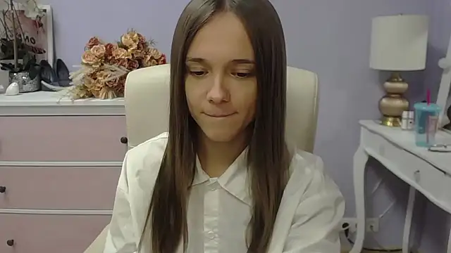 Snapshot of dirtyxEmily chatting on 11/22/25, 08:46 dirtyxEmily online show from 11/22/25, 08:46