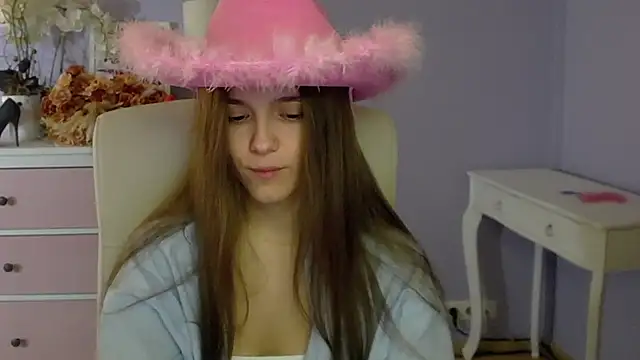 Snapshot of dirtyxEmily chatting on 03/01/25, 07:41 dirtyxEmily online show from 03/01/25, 07:41