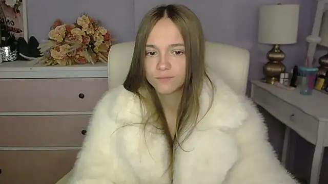 Snapshot of dirtyxEmily chatting on 11/18/25, 07:44 dirtyxEmily online show from 11/18/25, 07:44