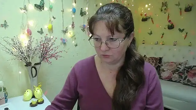 VanessaHotts online show from 04/03/26, 05:03