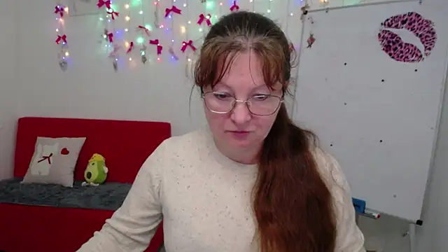 VanessaHotts online show from 04/24/26, 05:31