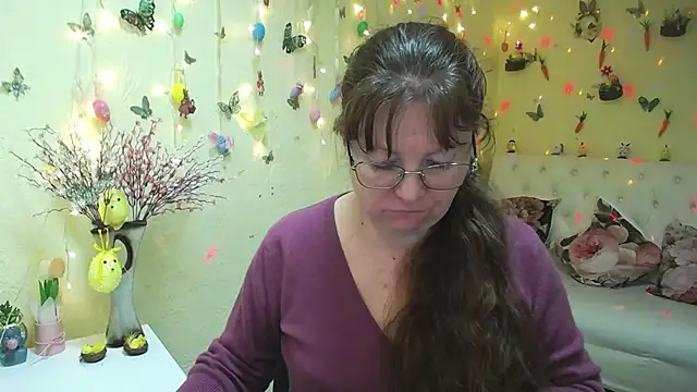 VanessaHotts online show from 04/08/26, 04:58