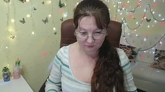 VanessaHotts online show from 03/23/26, 06:13