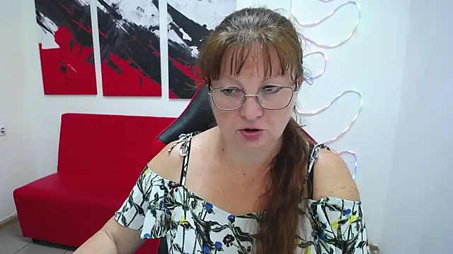 VanessaHotts online show from 07/15/26, 05:03