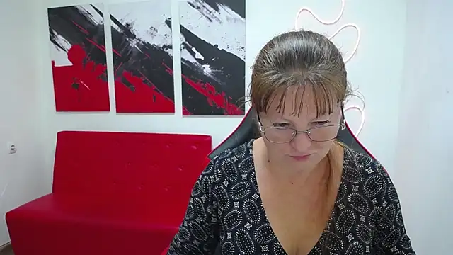 VanessaHotts online show from 07/08/26, 04:57