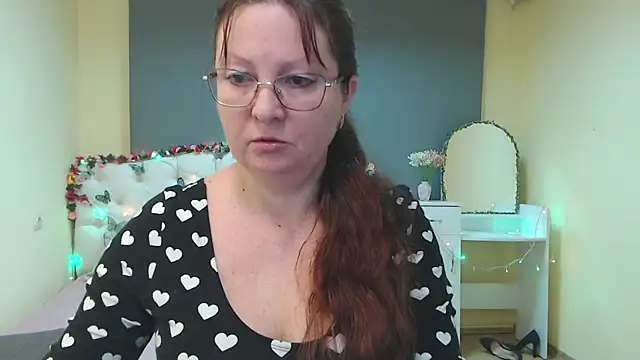 VanessaHotts online show from 02/28/26, 06:24