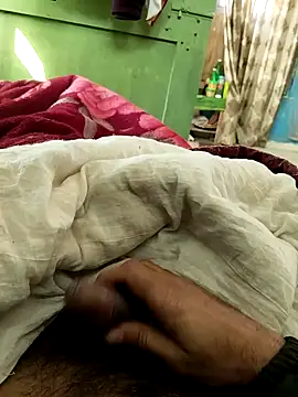 Sanny212 online show from 02/11/25, 04:44