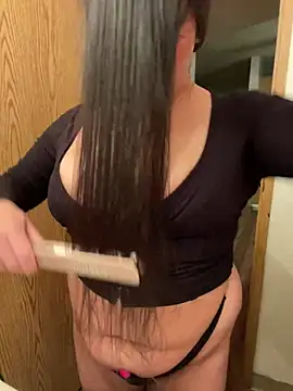 BustiBunny69 online show from 01/12/25, 04:10