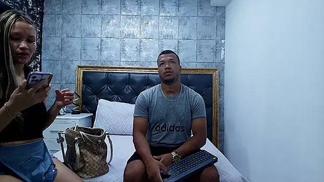 Snapshot of AnnieAndStefan chatting on 03/12/25, 01:19 AnnieAndStefan online show from 03/12/25, 01:19