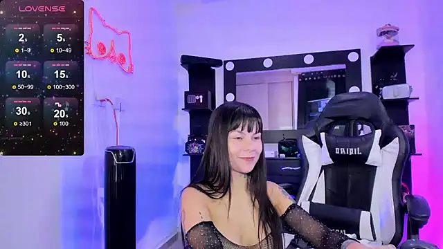 miss kitty online show from 03/13/25, 01:32