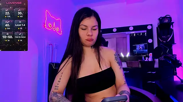 miss kitty online show from 06/26/26, 07:52