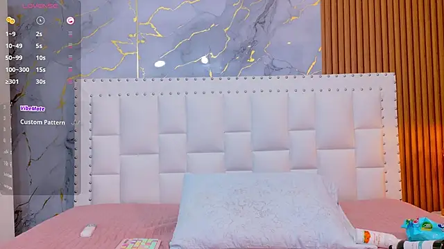 naughty ebonyy online show from 09/19/25, 03:21