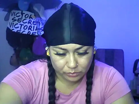 AliceFox Milf online show from 02/17/26, 04:21