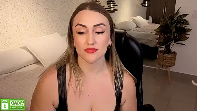 Snapshot of ELA_PS chatting on 09/19/25, 12:09 ELA PS online show from 09/19/25, 12:09