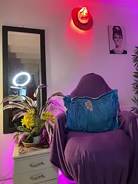 lonely shewolf online show from 02/09/26, 04:27