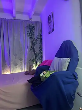 lonely shewolf online show from 06/03/26, 05:06