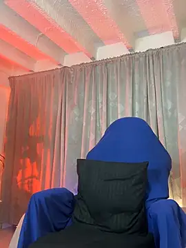 lonely shewolf online show from 06/10/26, 05:47
