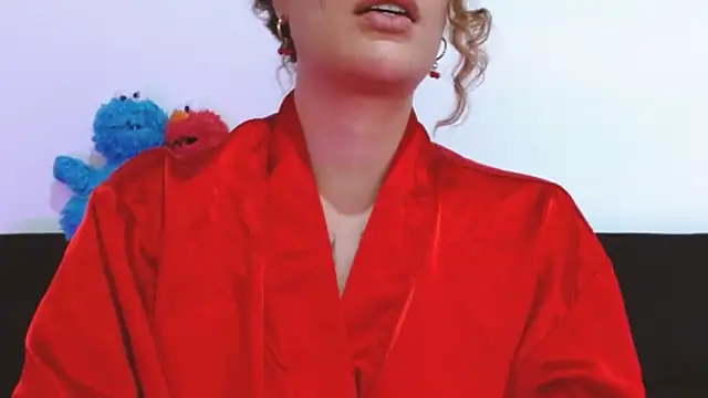 Snapshot of chanell_tattoo chatting on 10/30/25, 07:11 chanell tattoo online show from 10/30/25, 07:11